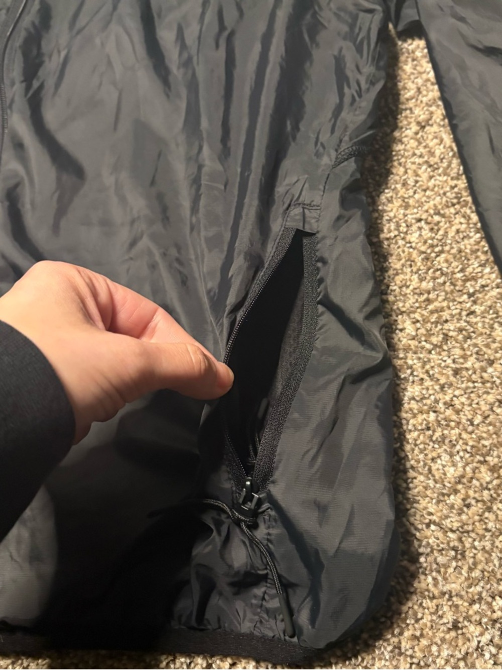 Fabletics Men's Small Black Lightweight Windbreaker Jacket with Hood - Picture 4 of 12
